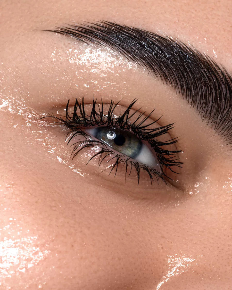 THE UNIVERSAL VOLUME MASCARA WATERPROOF - Mascara Volumizzante Resistente all'Acqua