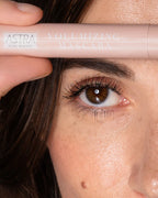 PURE BEAUTY VOLUMIZING MASCARA - Mascara Volumizzante Naturale