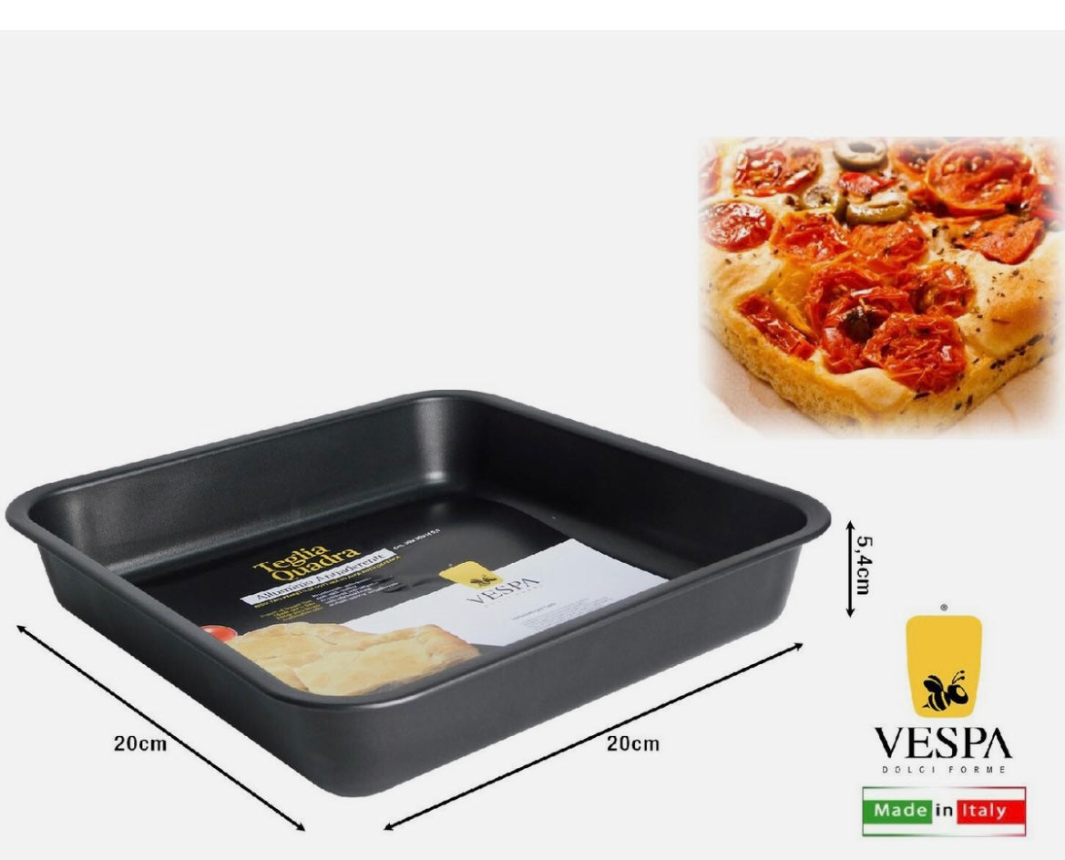 TEGLIA QUADRATA SFORNATUTUTTO VESPA 20x20x4,5H. Antiaderente e 100% alluminio